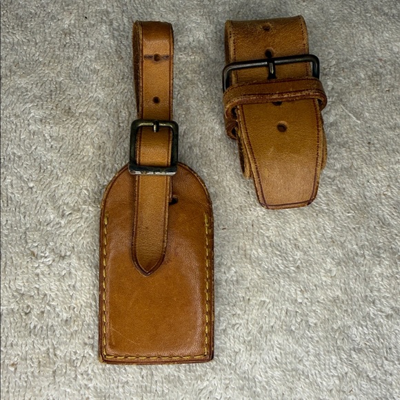 Vintage Louis Vuitton Mini Luggage Tag and Poignier in Vachetta Leather (13R) - Picture 2 of 7